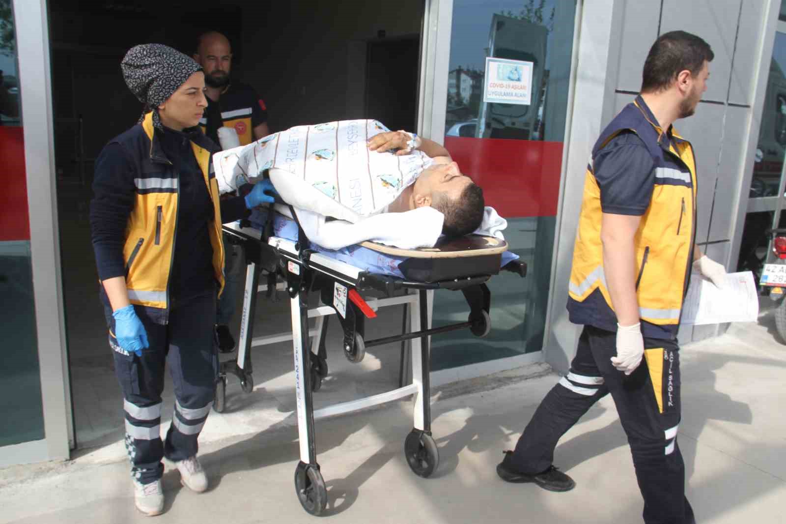 Konya’da minibüs alt geçide düştü: 1 ölü, 1 yaralı