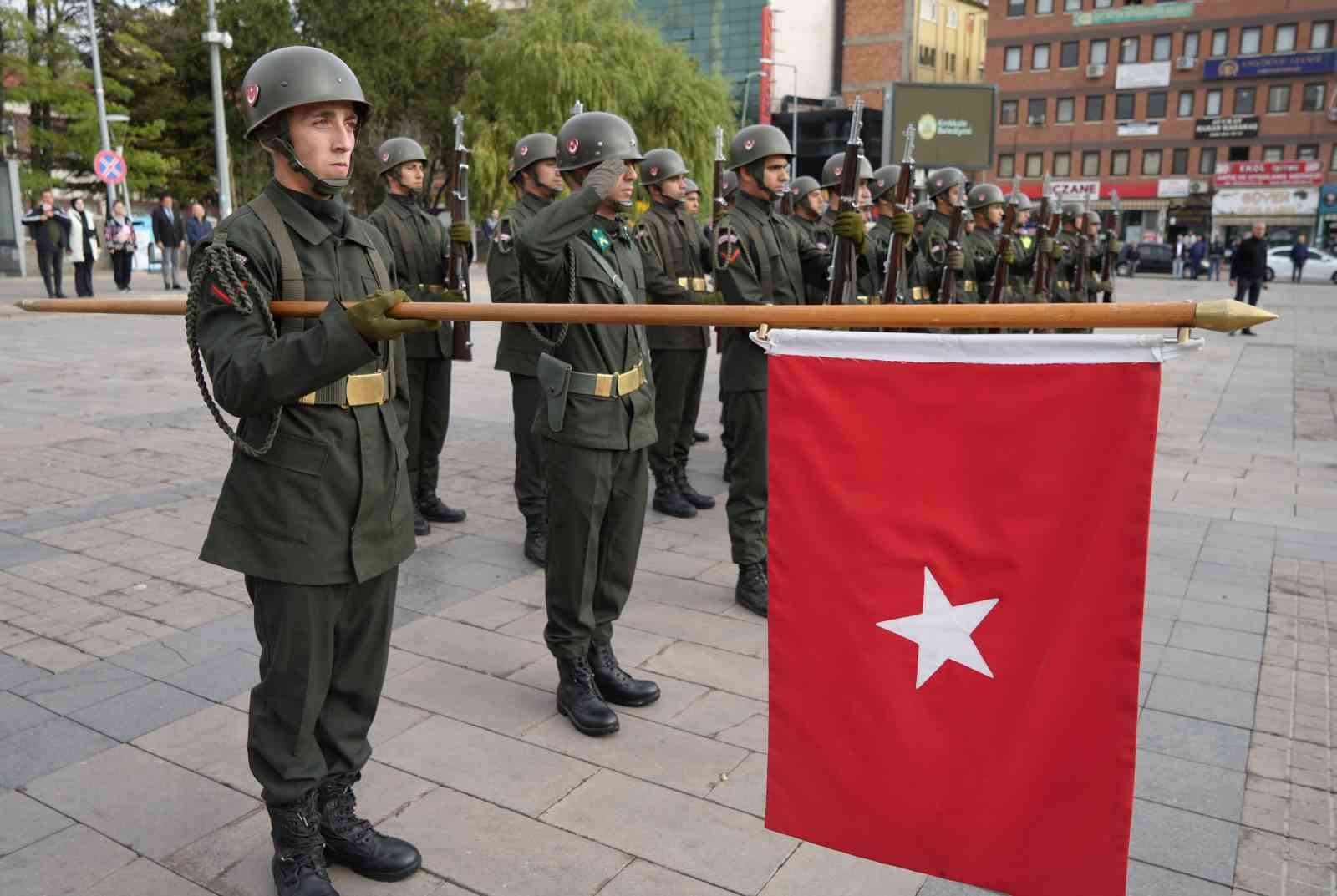 Kırıkkale’de saat 09.05’te hayat durdu