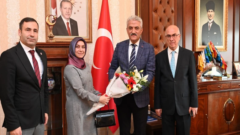 Vali Makas’a Camiler ve Din Görevlileri Haftası ziyareti