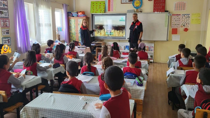 Öğrencilere anız yangınlarının zararları anlatıldı