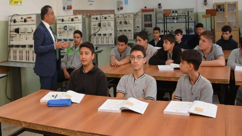 Meslek liseleri büyük önem taşıyor