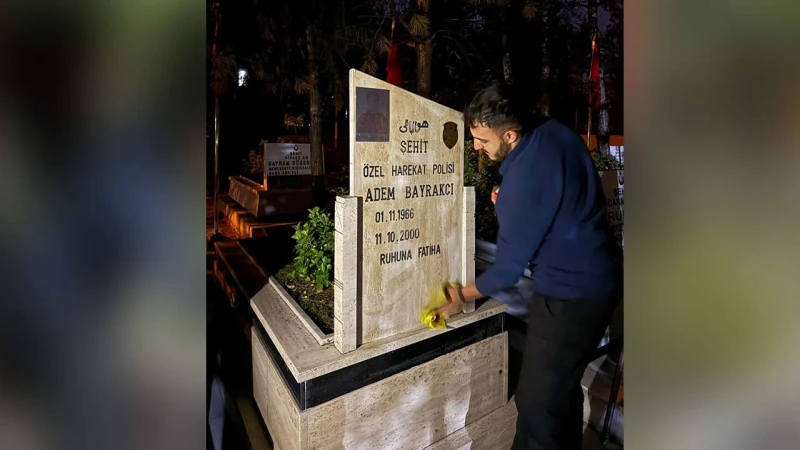 Ülkü Ocakları’ndan şehitlikte vefa çalışması