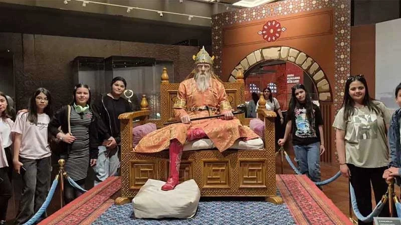 İlkokul öğrencileri Başkent’i gezdi