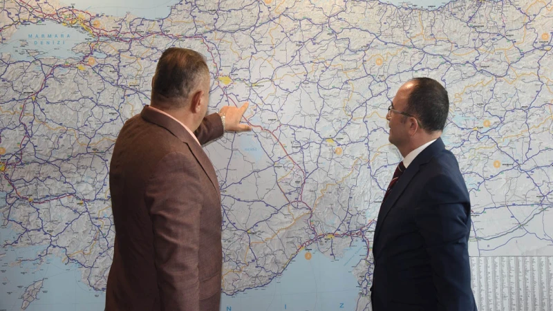 Öztürk, Karayolları ile Kırıkkale projelerini görüştü