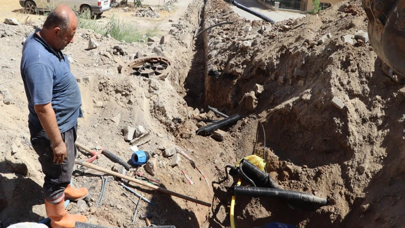 Kırıkkale Belediyesi su şebekelerini yeniliyor