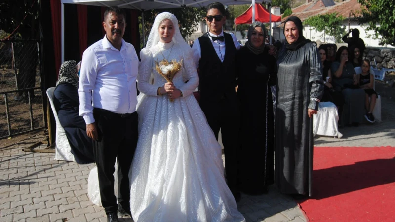 Irmak Köyü’nde tarihe geçen düğün