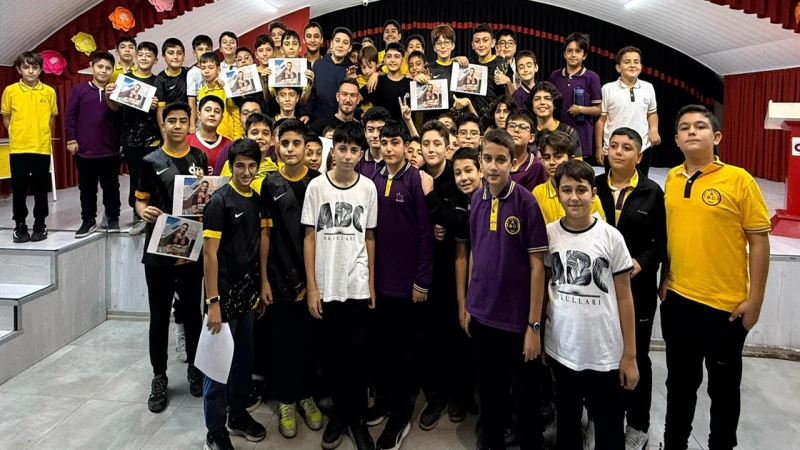 Kırıkkale FK, öğrencilerle buluştu