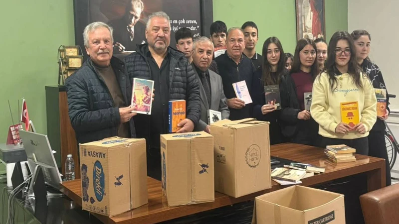 Kırıkkale’den kitap kardeşliği” Hakkâri’de umuda raf oldu