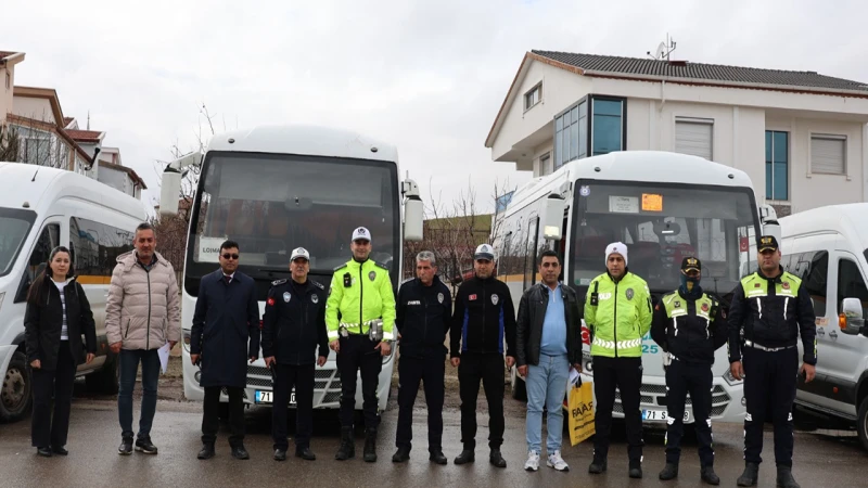 Okul servis araçlarına sıkı denetim