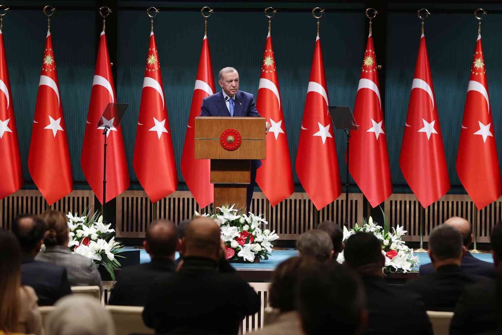 Cumhurbaşkanı Erdoğan: “14 Mayıs 2023 Pazar gününün her bakımdan seçim için en uygun tarih olduğunu gördük”