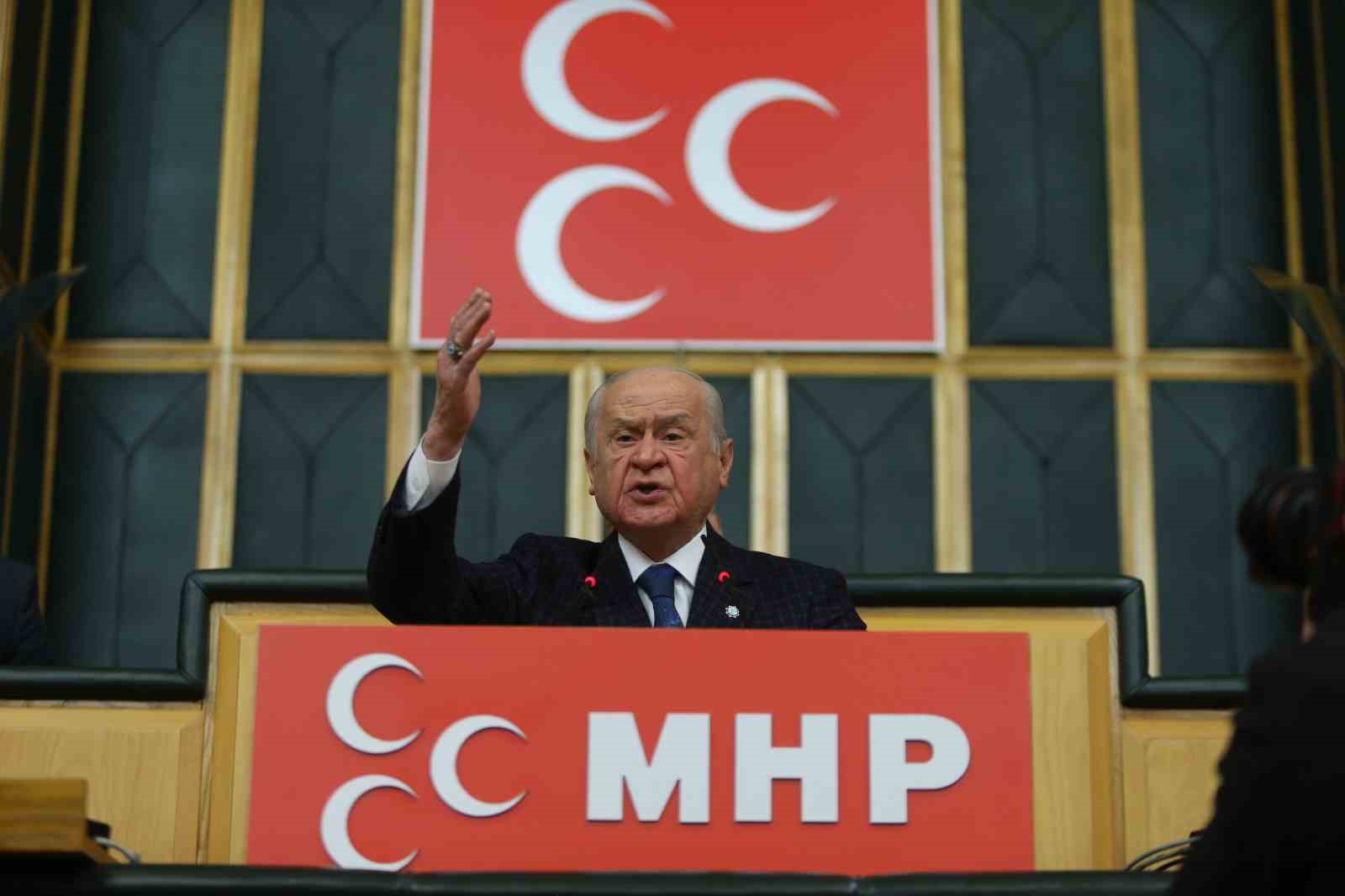 MHP Lideri Bahçeli: "İsveç’in NATO üyeliğini derin dondurucuya alınmasından yanayız"