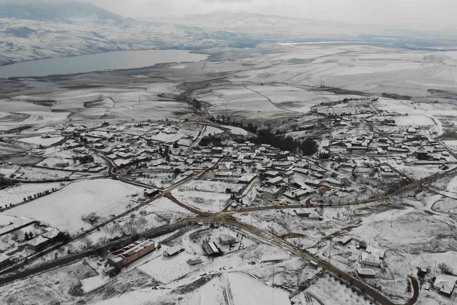 İlçede ’çiçek’ alarmı: Onlarca küçükbaş hayvan telef oldu, diğerleri karantinaya alındı