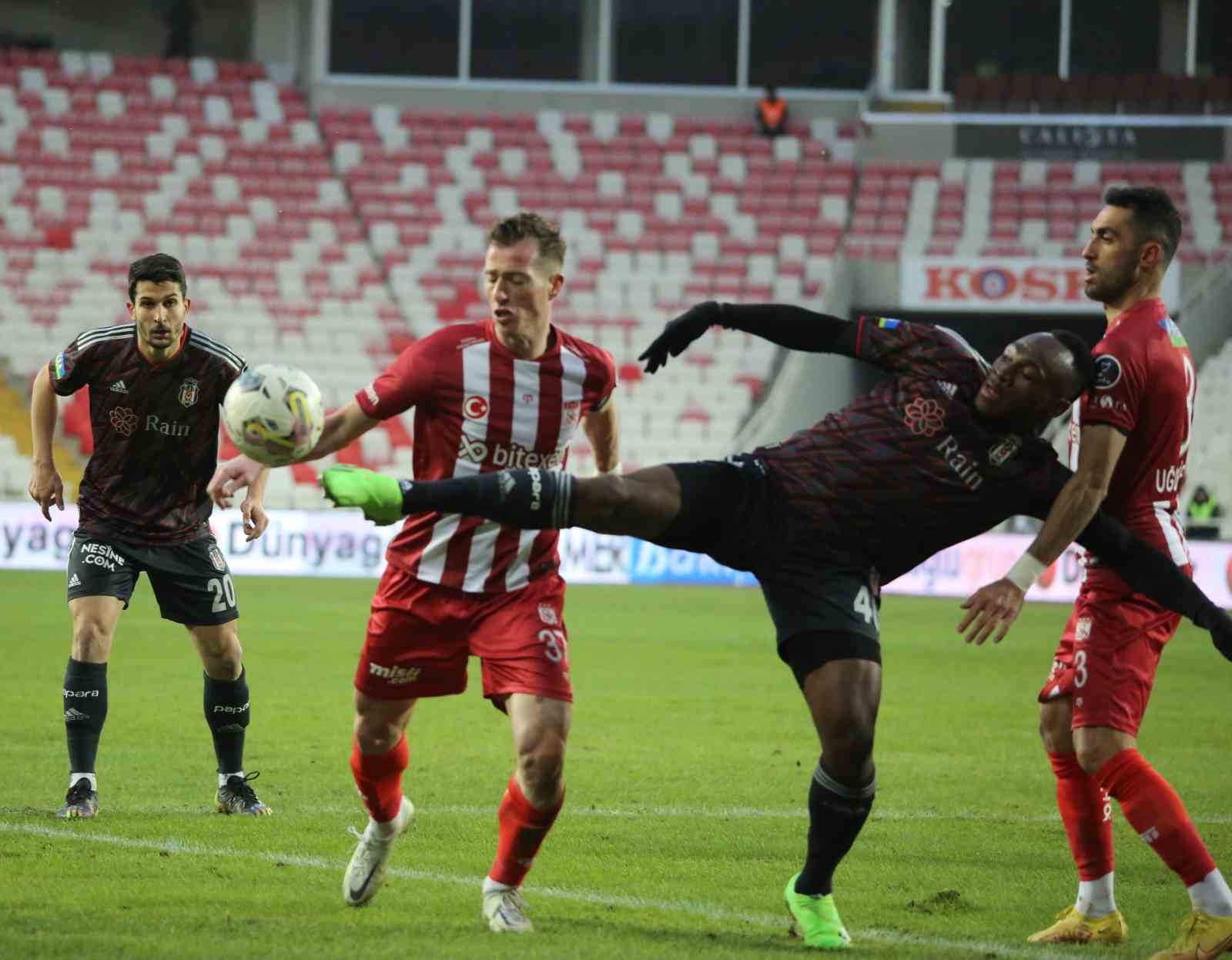 Spor Toto Süper Lig: DG Sivasspor: 1 - Beşiktaş: 0 (Maç sonucu)