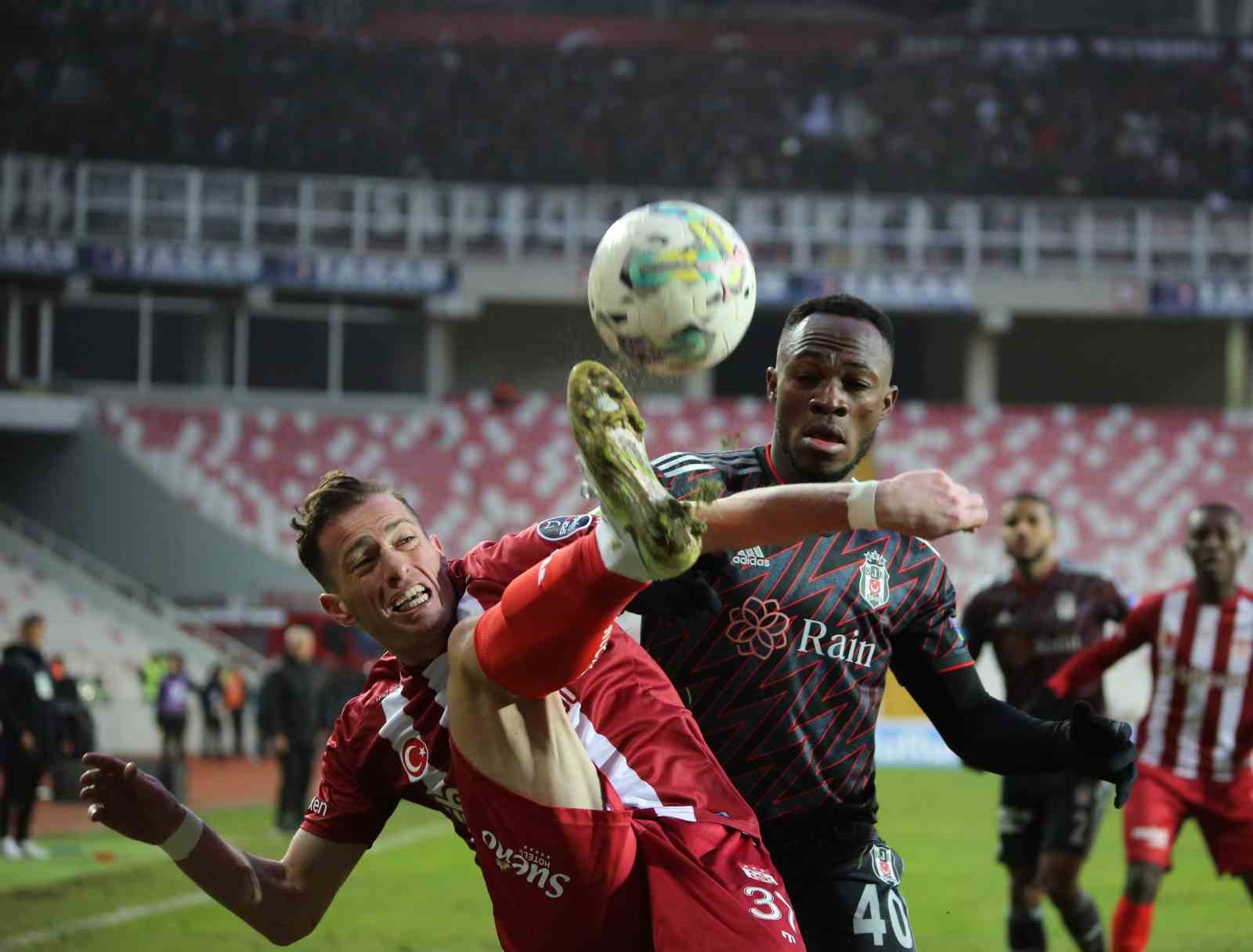 Spor Toto Süper Lig: DG Sivasspor: 1 - Beşiktaş: 0 (Maç sonucu)