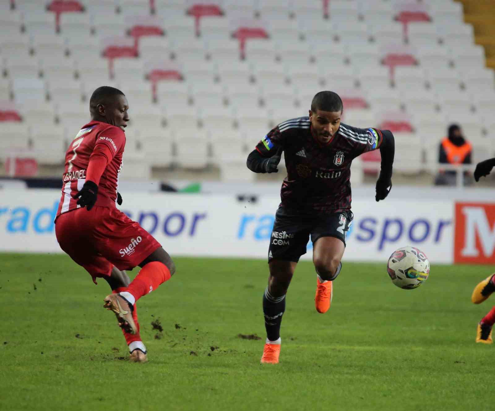 Spor Toto Süper Lig: DG Sivasspor: 1 - Beşiktaş: 0 (Maç sonucu)