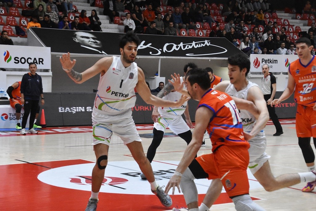 Hazırlık maçı: Aliağa Petkimspor: 84 - Çağdaş Bodrum Spor: 85