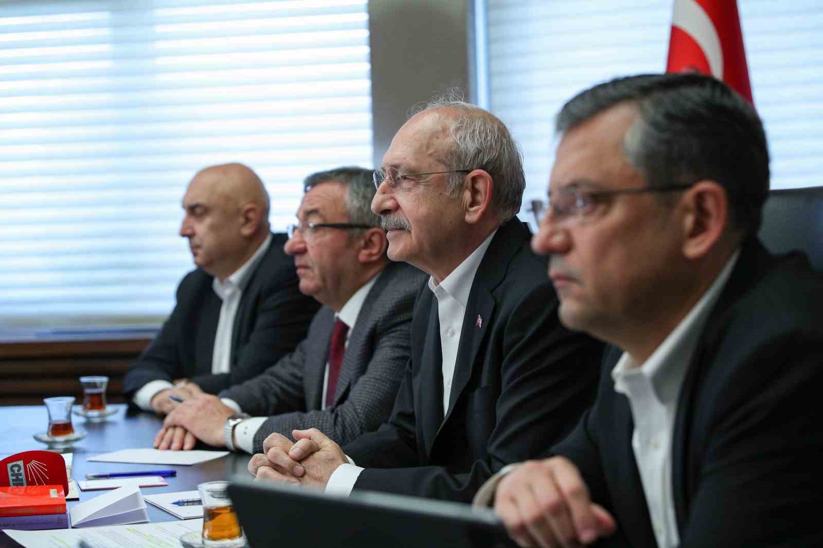 CHP Lideri Kılıçdaroğlu, partisinin grup toplantısına başkanlık etti