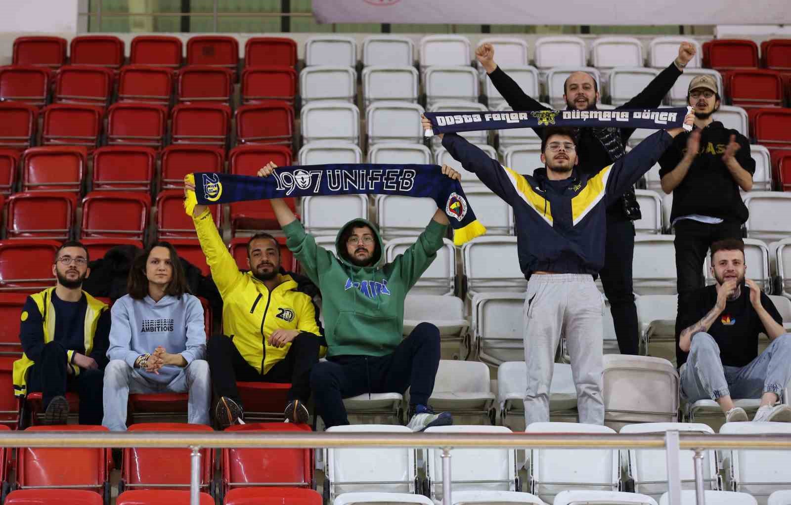 Sivas’ta düzenlenen TVF 2. Lig kadınlar çeyrek final etabı sona erdi