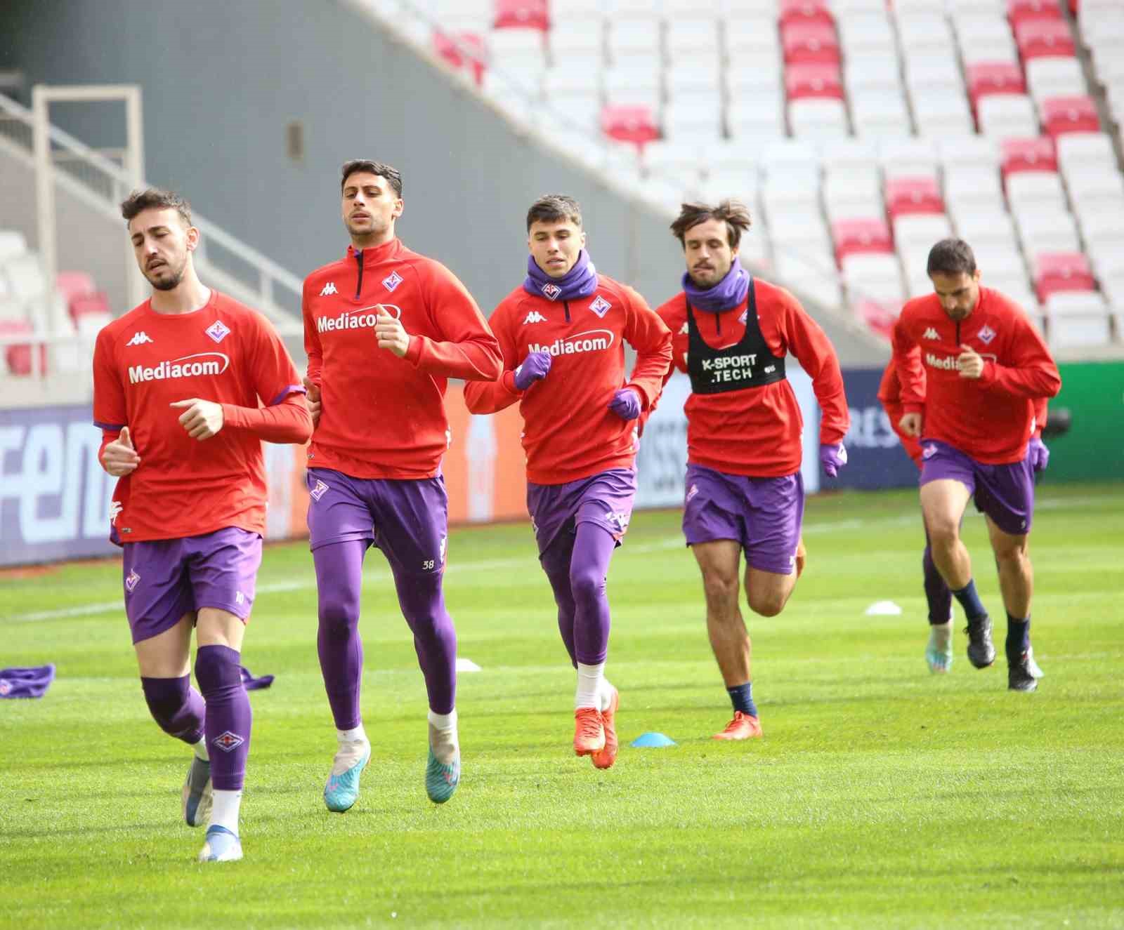 Fiorentina, Sivasspor maçı hazırlıklarını tamamladı