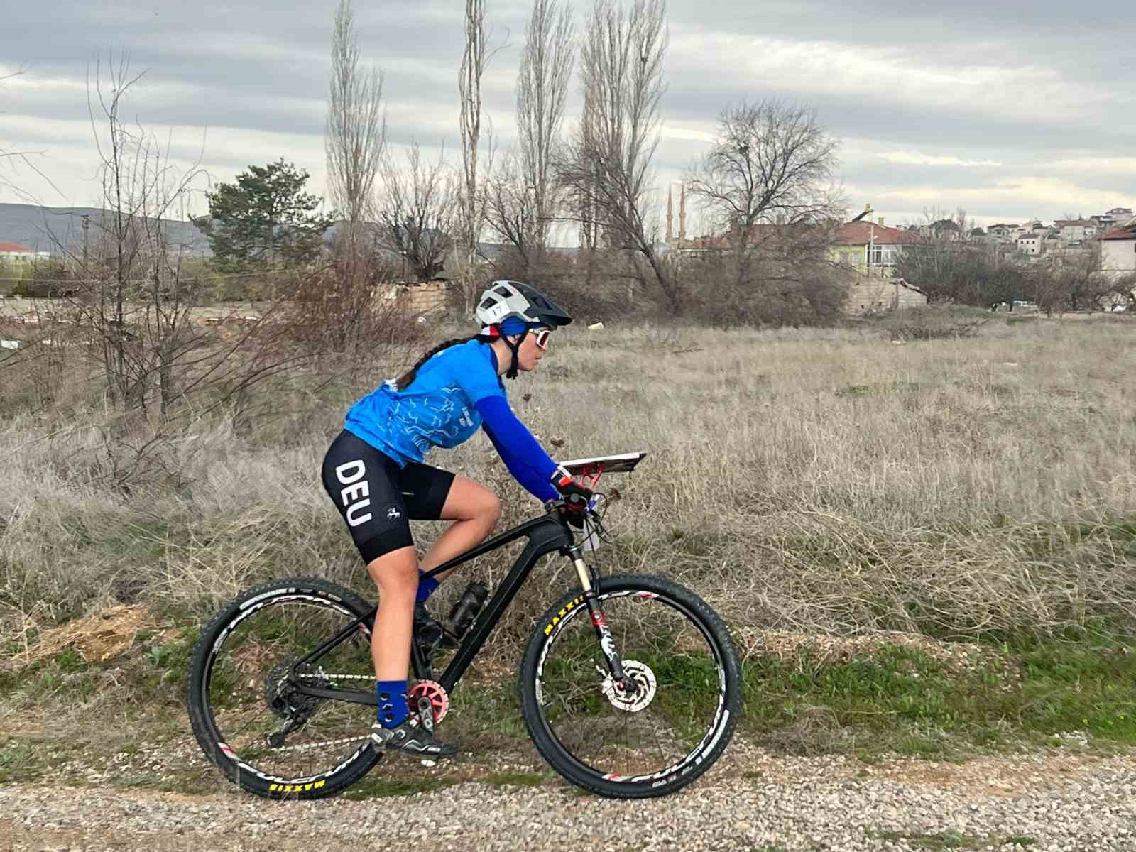 Dünya sıralaması için Kapadokya’da pedal çevirdiler