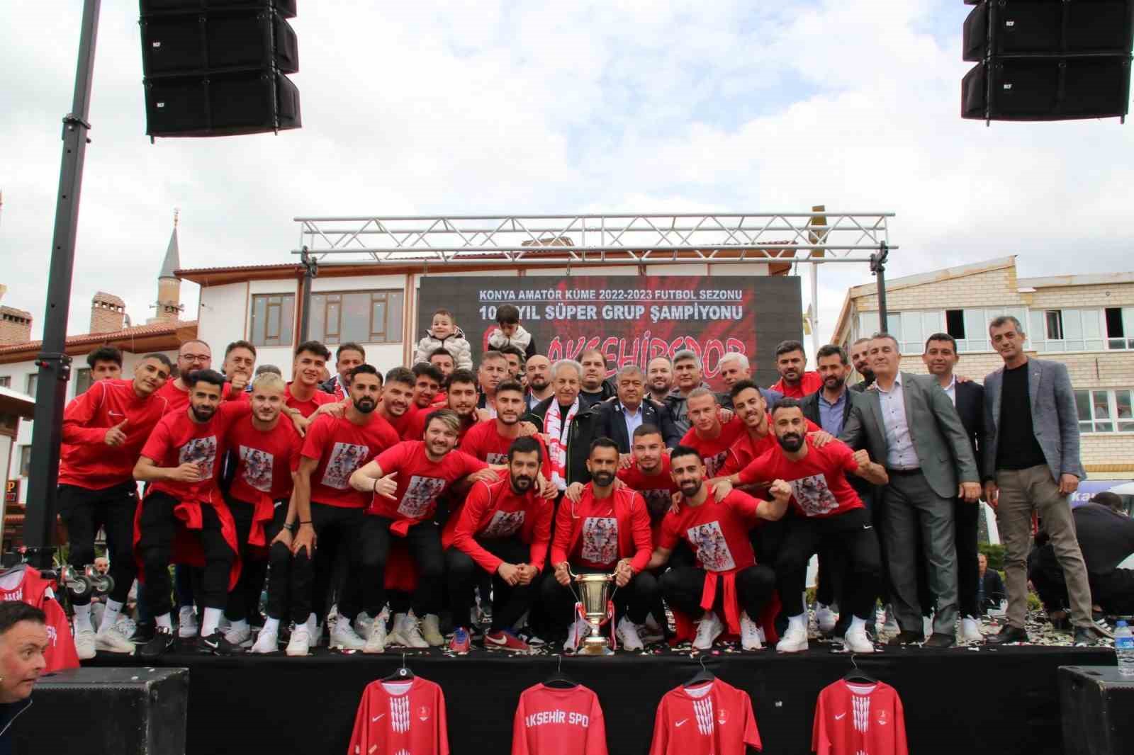 Akşehirspor namağlup şampiyon oldu