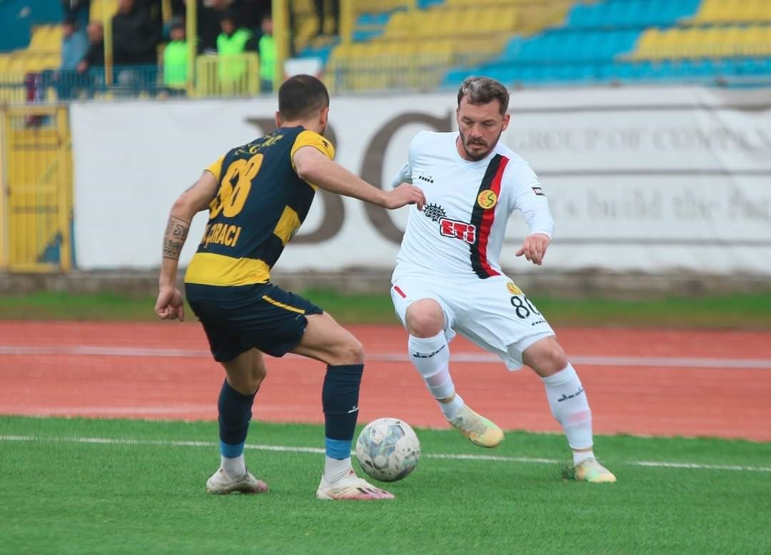 Eskişehirspor ligin dibine demirledi