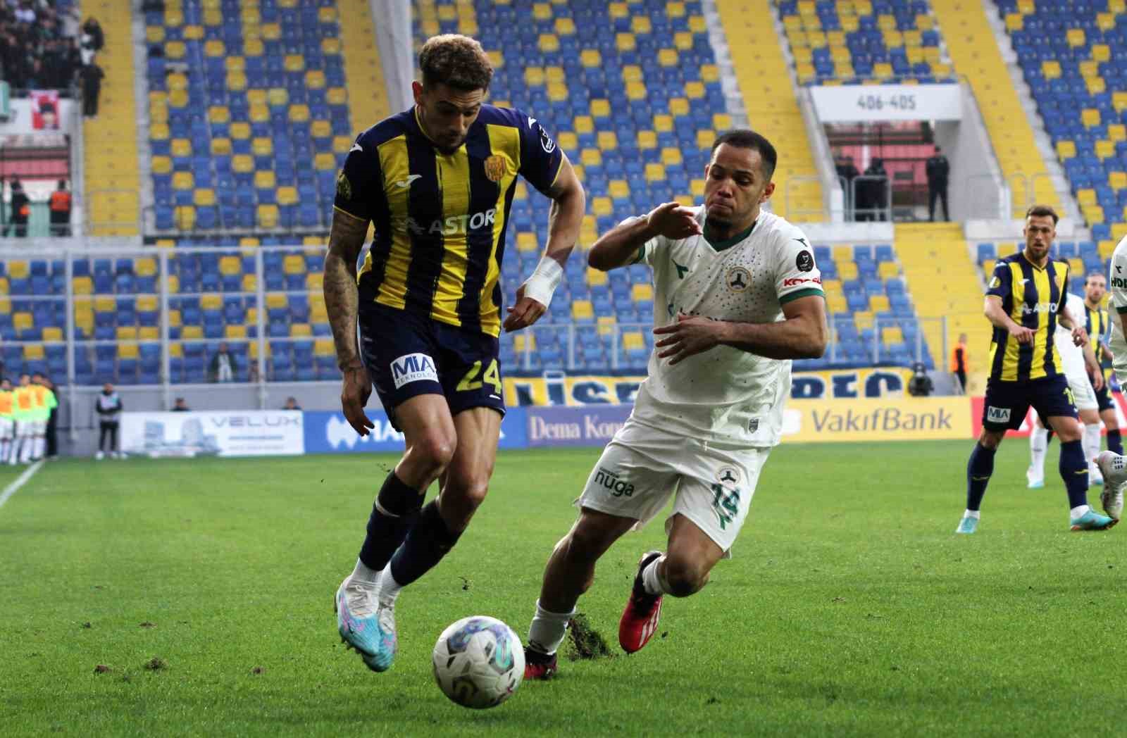 Spor Toto Süper Lig: MKE Ankaragücü: 3 - Giresunspor: 1 (Maç sonucu)