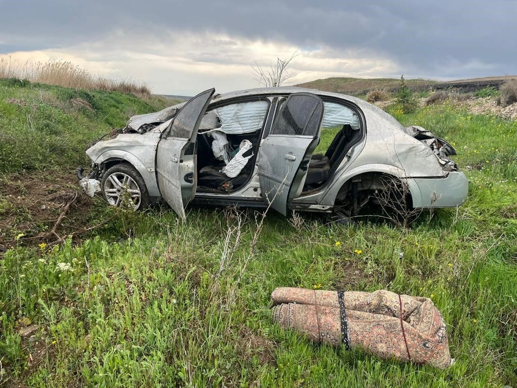 Yozgat’ta kontrolden çıkan otomobil takla attı: 7 yaralı