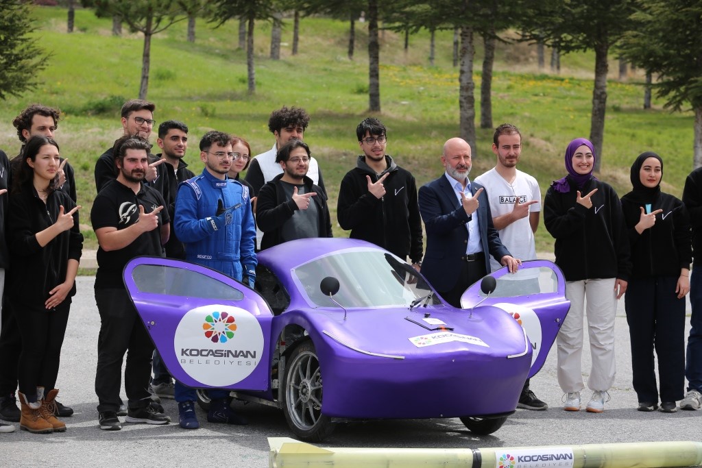 Başkan Çolakbayrakdar’dan TEKNOFEST için gençlere tam destek