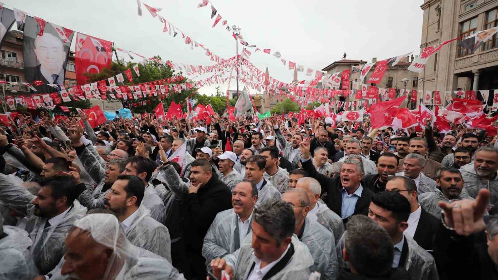 Bahçeli: "Türk ve Türkiye Yüzyılı vizyonu Allah’ın izniyle gerçekleşecek"