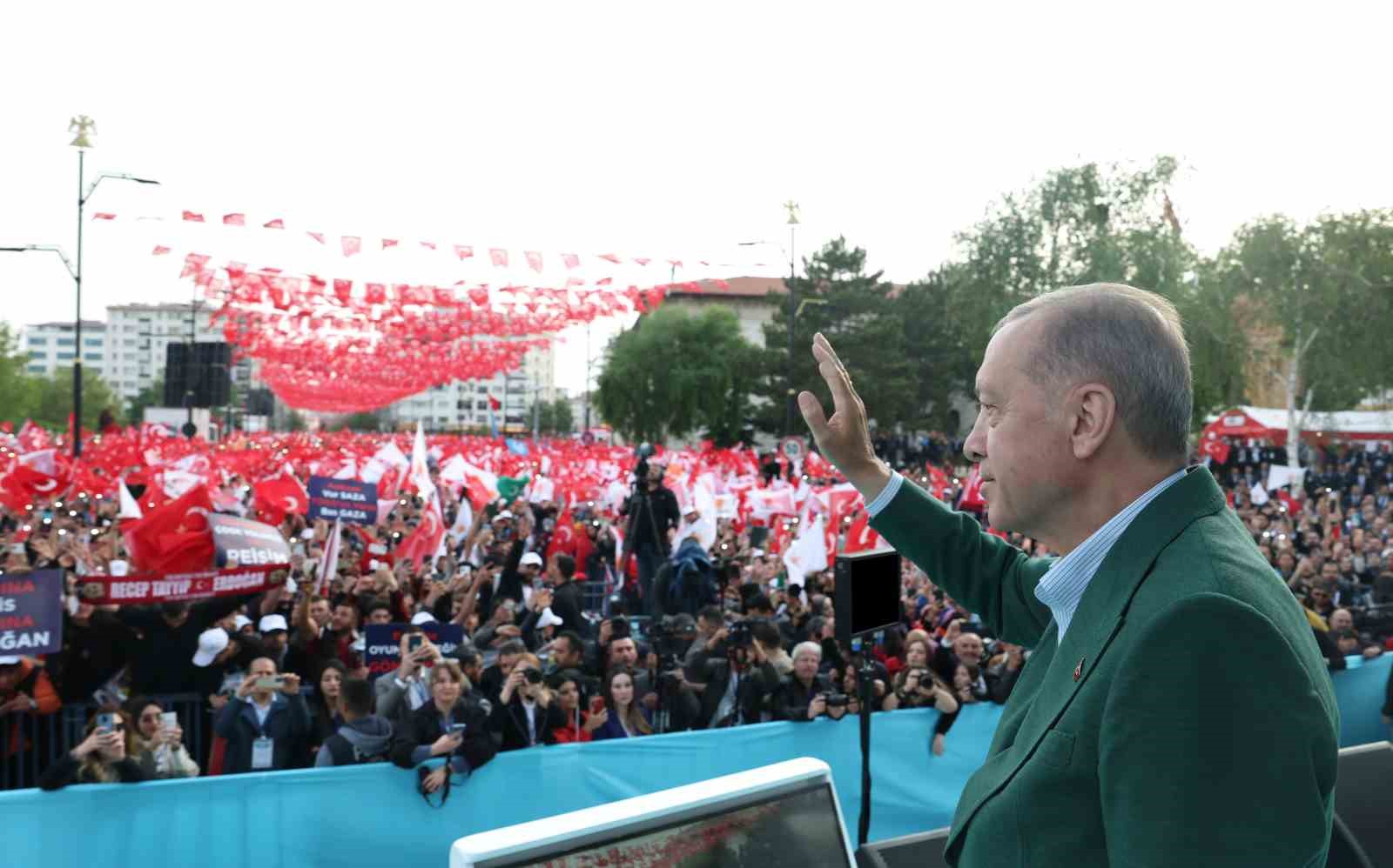 Cumhurbaşkanı Erdoğan: "28 Mayıs’la birlikte inşallah ülkemizin önünde yepyeni kapılar açılacak”