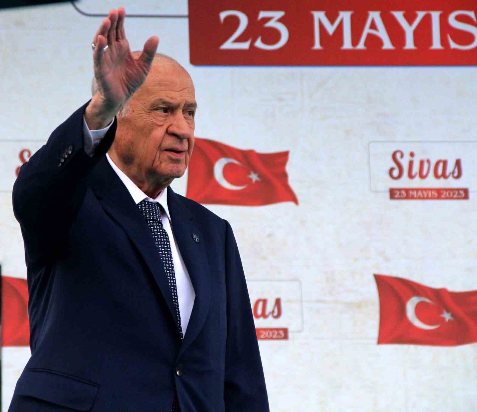 Bahçeli’den Kılıçdaroğlu’na: “Noktalı siyaset olmaz”