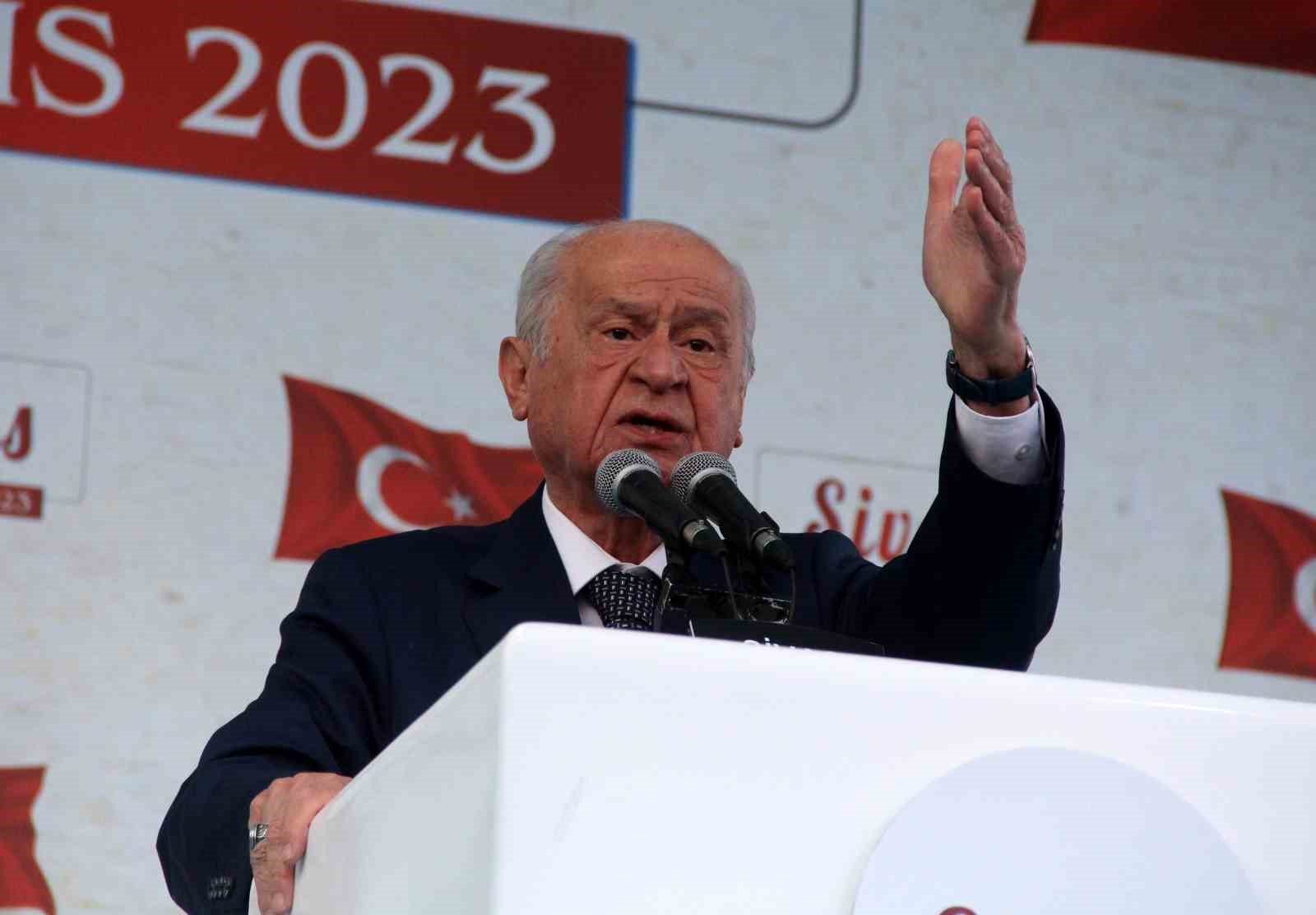 Bahçeli’den Kılıçdaroğlu’na: “Noktalı siyaset olmaz”