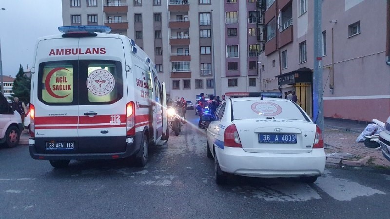 Komşuların otopark kavgası kanlı bitti: 1 yaralı