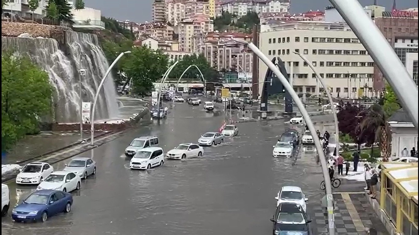 Keçören Belediye Başkanı Altınok: “Ankara’ya deniz geldi”