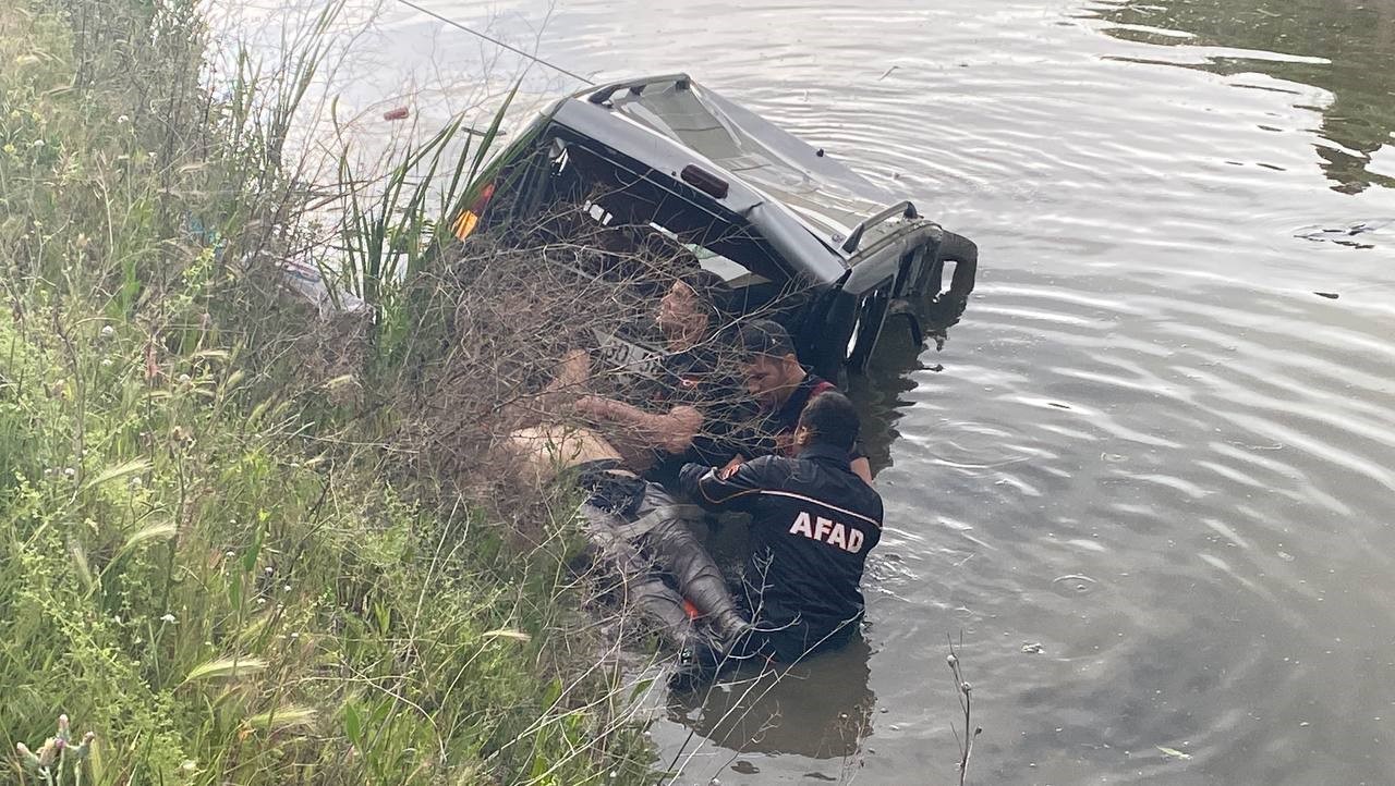 Aksaray’da araç kanala düştü: 1 ölü, 1 yaralı