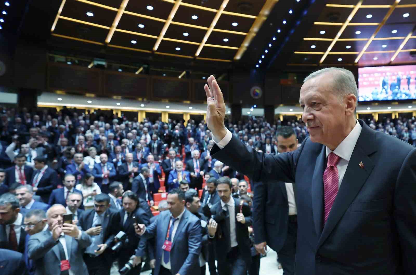 Cumhurbaşkanı Erdoğan: "Adeta bir siyasi şantaj olarak kullanılan bu vize sorununu en kısa sürede hal yoluna koyacağız"