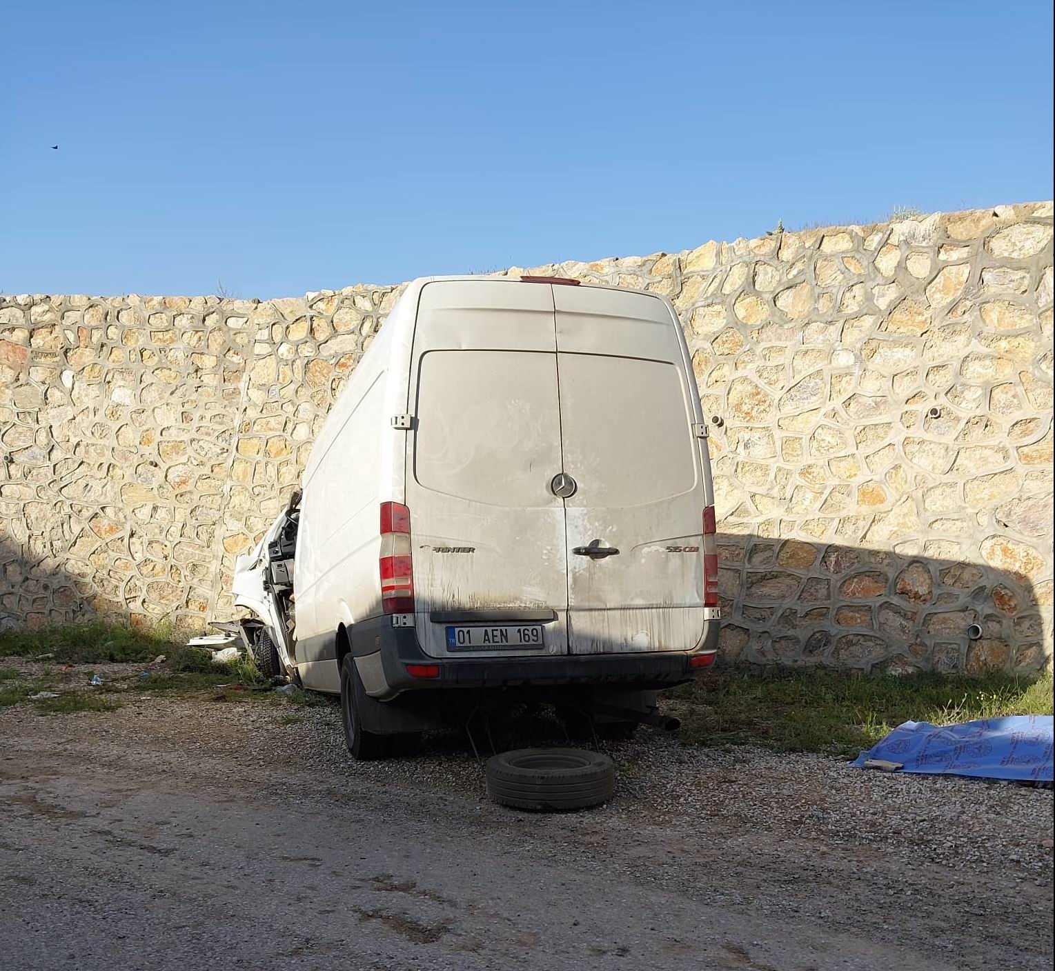 Konya’da minibüs alt geçide düştü: 1 ölü, 1 yaralı