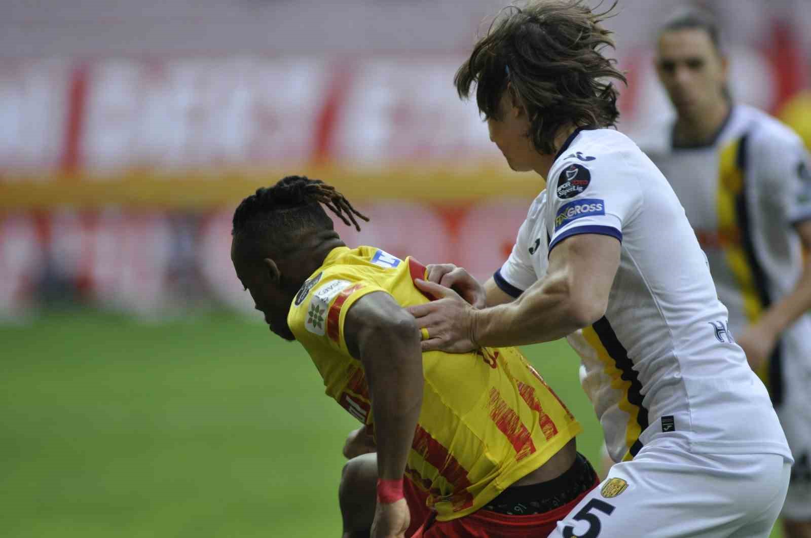 Spor Toto Süper Lig: Kayserispor: 0 - MKE Ankaragücü: 1 (Maç devam ediyor)