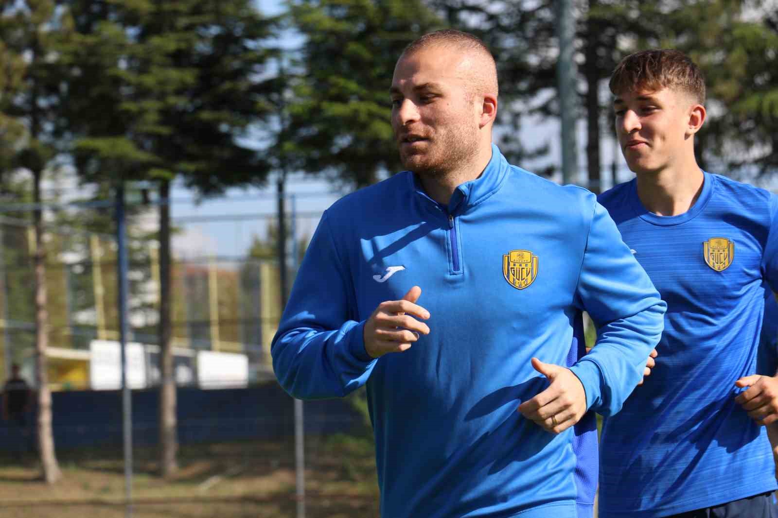 MKE Ankaragücü sezonun son antrenmanını gerçekleştirdi