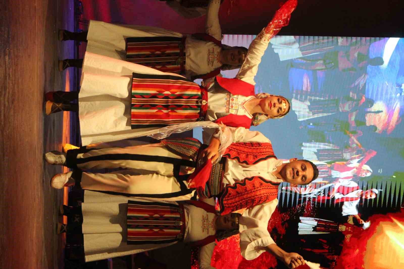 8. Uluslararası Halk Dansları ve Müzik Festivali başladı