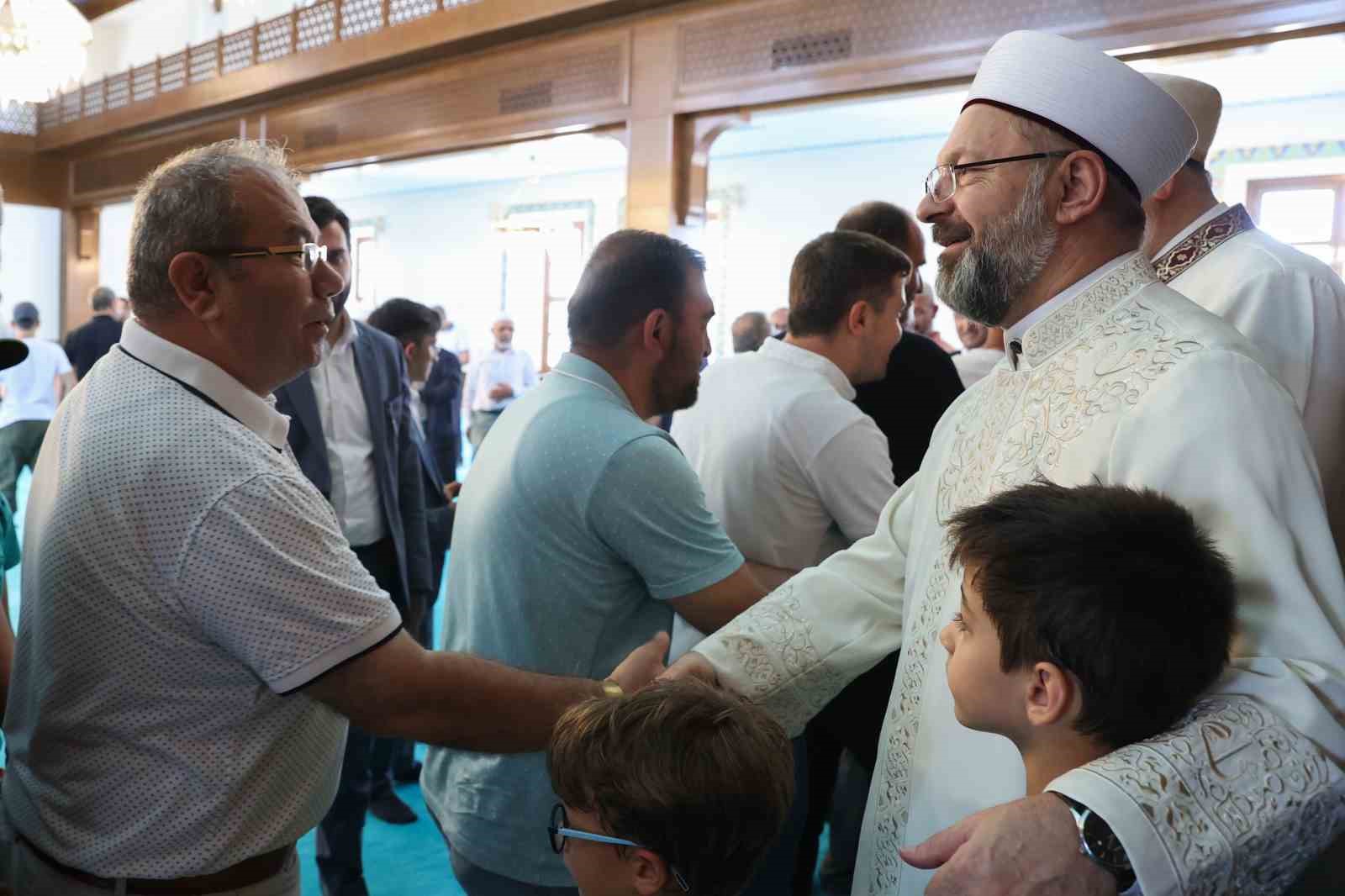 Diyanet İşleri Başkanı Erbaş’tan cuma hutbesinde 15 Temmuz vurgusu