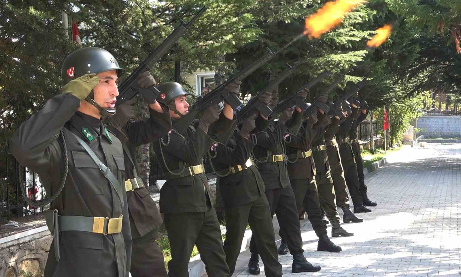 15 Temmuz şehidi Hakan Yorulmaz’ın babası: "O tapeler çıktıkça insanın kanı donuyor"