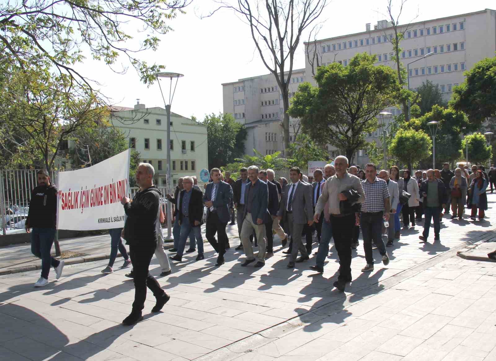 İl Sağlık Müdürü Dr. Ağırtaş: "Günde en az 30 dakika fiziksel aktivite yapılmalıdır"