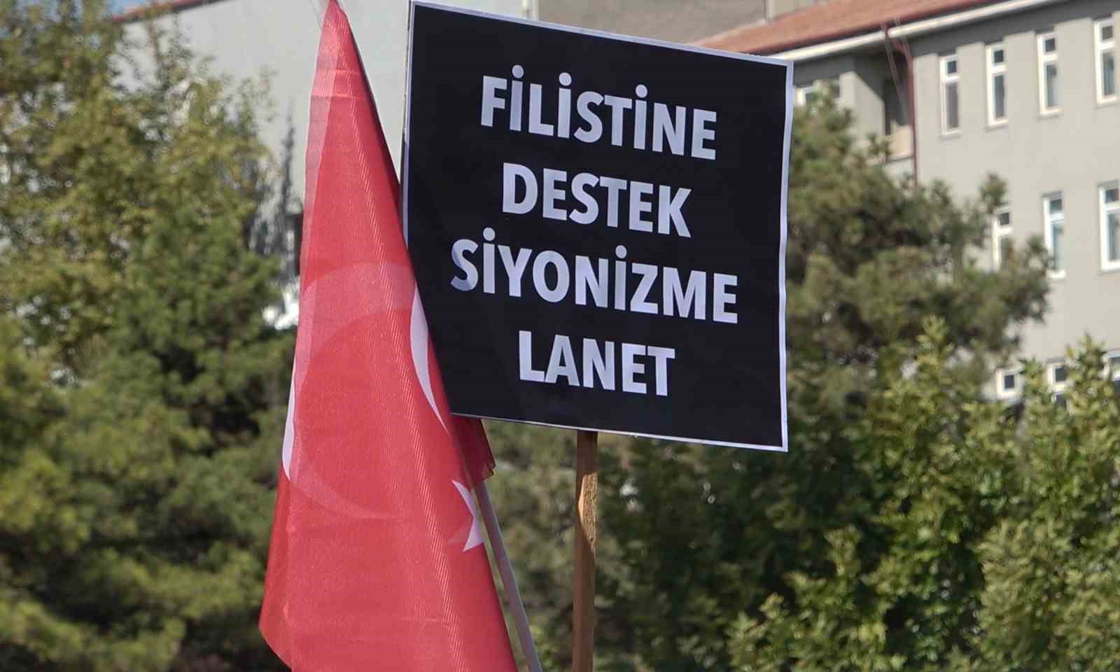 Kırıkkale’de Filistinliler için gıyabi cenaze namazı kılındı