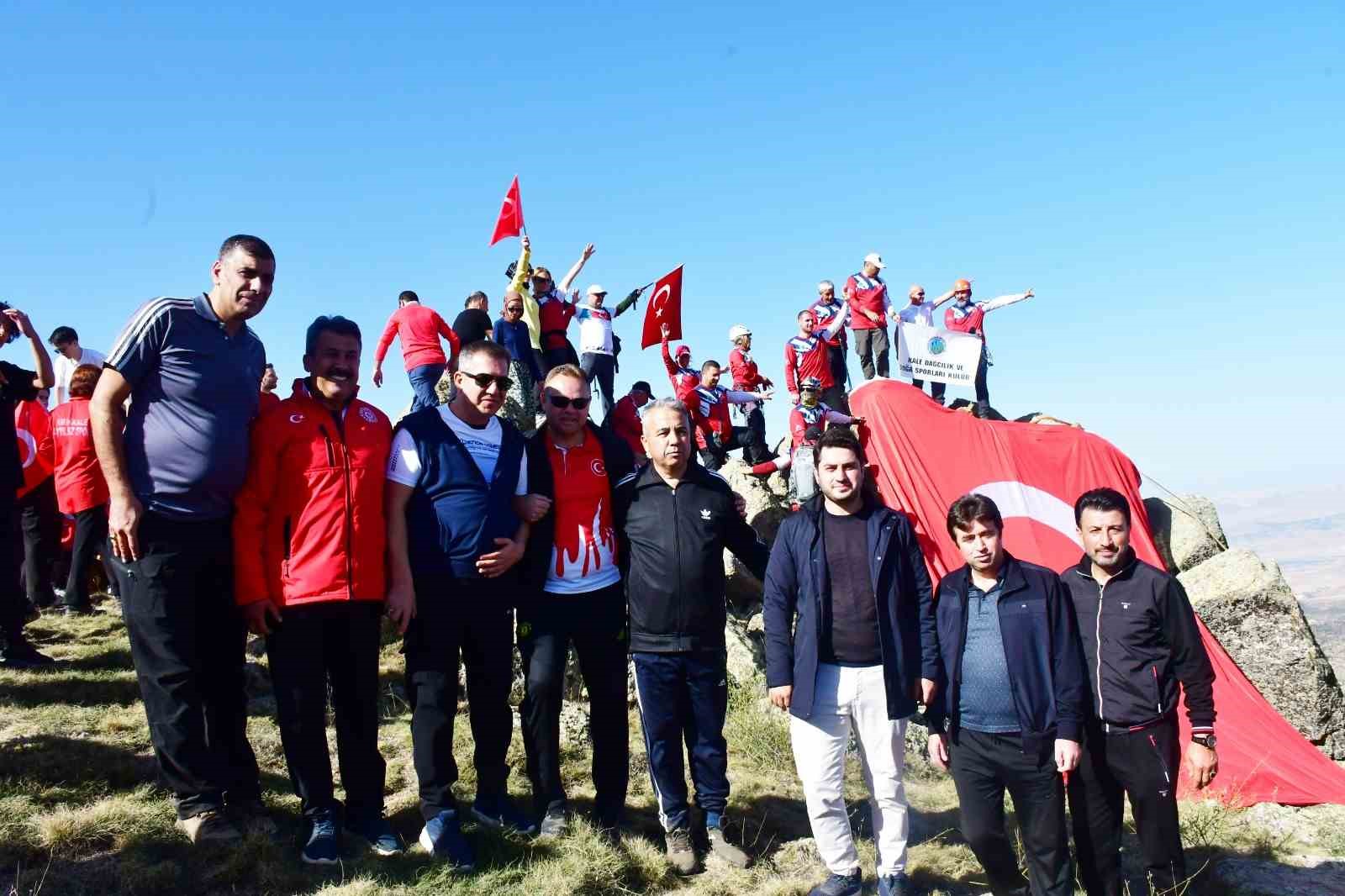 Kırıkkale’de Cumhuriyet’in 100. yılına özel yürüyüş