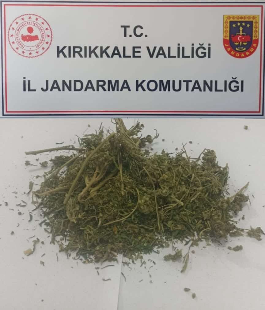 Kırıkkale’de kaçak tütün ve uyuşturucu operasyonu: 12 gözaltı