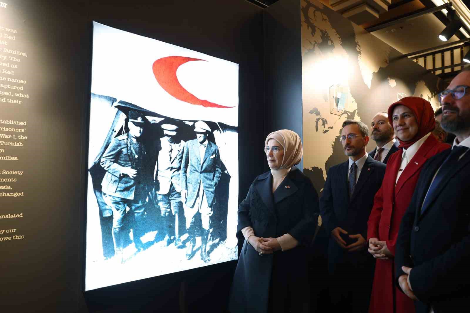 Emine Erdoğan: "Dünyanın bütün mazlumlarını emanet addediyoruz ve kalıcı barışı tesis etmek için seferber oluyoruz"