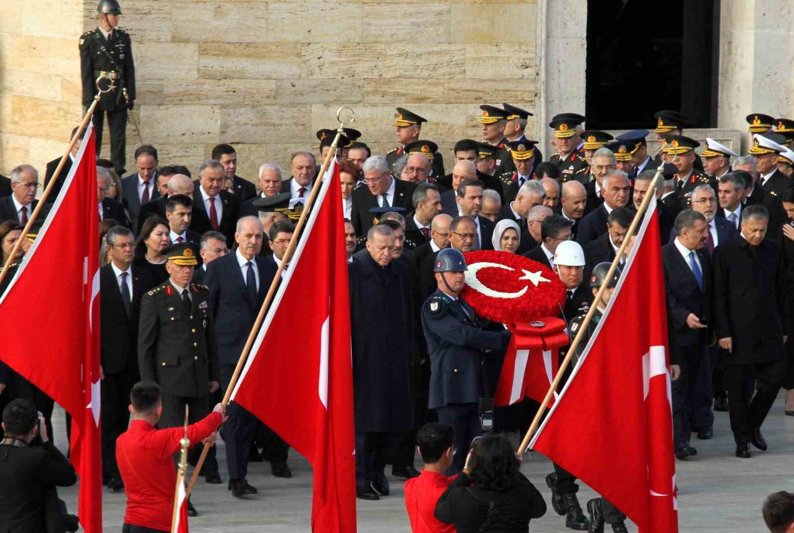 Anıtkabir’de 10 Kasım töreni