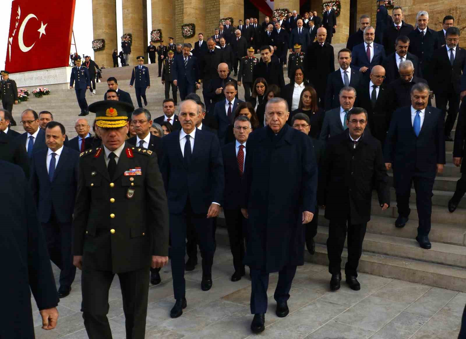 Anıtkabir’de 10 Kasım töreni